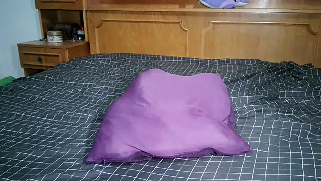 nicholle webcam