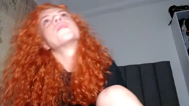 saara_johnson496 webcam