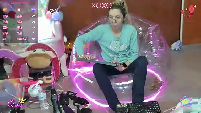 Skinygirl webcam