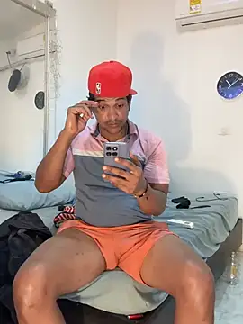bigdick211292 webcam