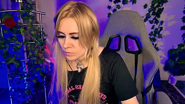 Kumiho_7777 webcam