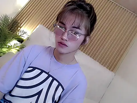 Ur_sweetchanel webcam