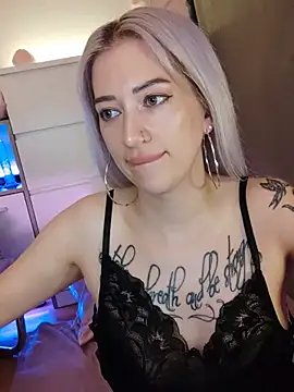 Gina-Lumara webcam
