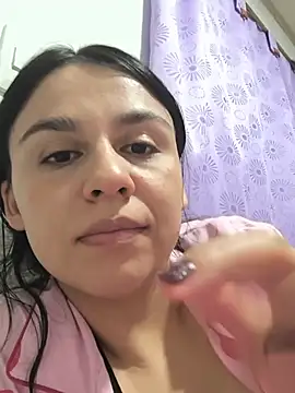 Daniela-rosee webcam
