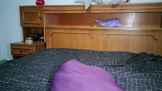 nicholle webcam