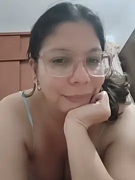 Carliina_Soussa live cam on StripChat