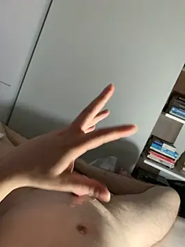 Erenn34 webcam