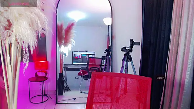dark_sailent webcam