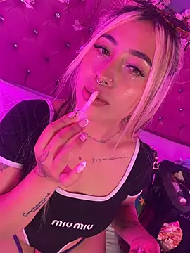 ManuelaVeeleez webcam