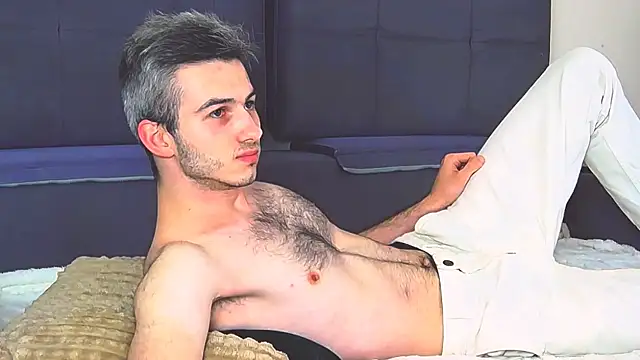 Magic_Storms live cam on StripChat