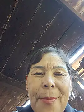 Kiki_sexyy webcam
