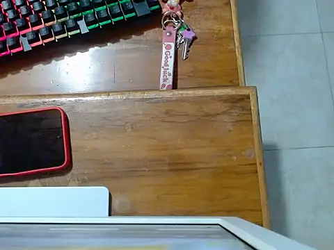 Ivyrose_rose webcam