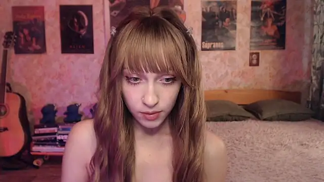 Friendly_Ellie webcam
