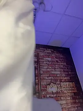SweetCheeksXXX 🛑 sex chat
