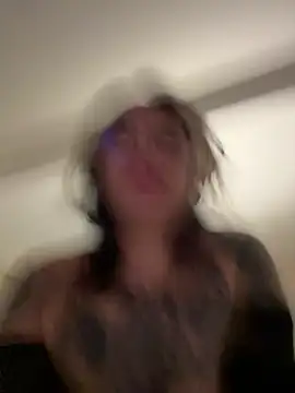 Rae_Lil_White webcam