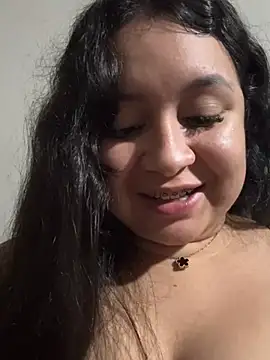 Pretty_Isadora webcam