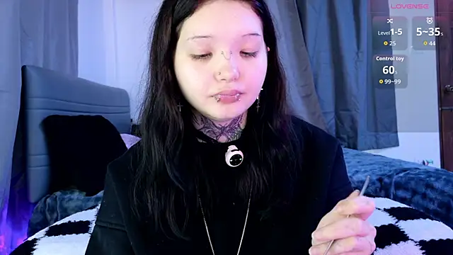 Lein_Bone live cam