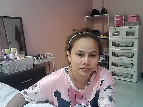 Amarrahlyn live cam on StripChat