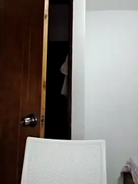 EmiNavarro webcam