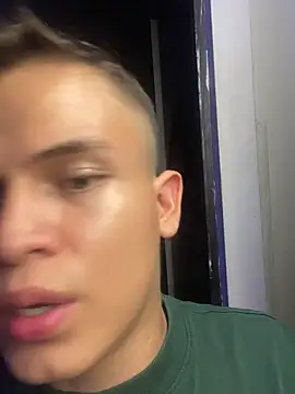 _Leo_Boy webcam