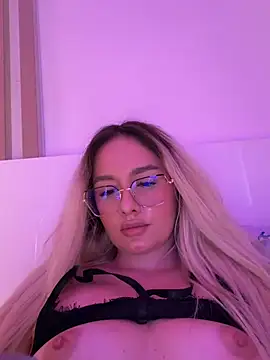 mollyxxx webcam
