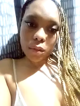 Girl_Serenity live cam on StripChat