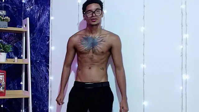 kai_storm77 webcam