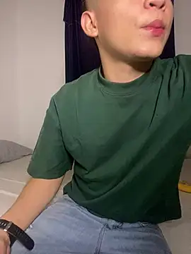 _Leo_Boy webcam