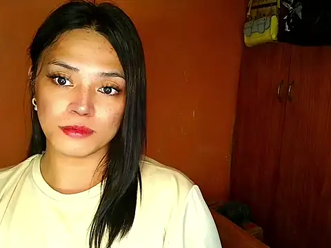 urtransmistressx webcam