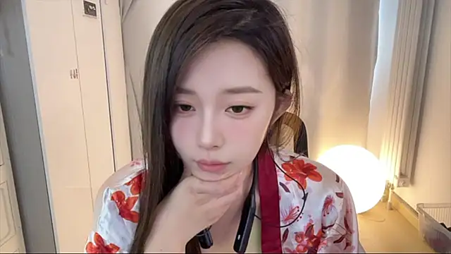yiyi5588 webcam