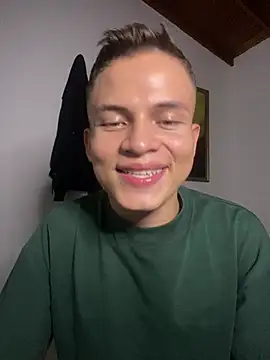_Leo_Boy webcam