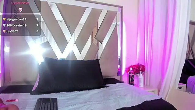 casey_lorens webcam