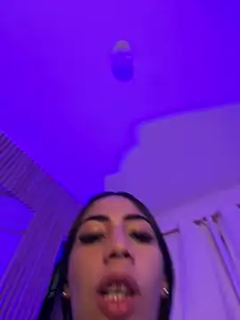 Naho_19 webcam