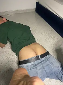 _Leo_Boy webcam