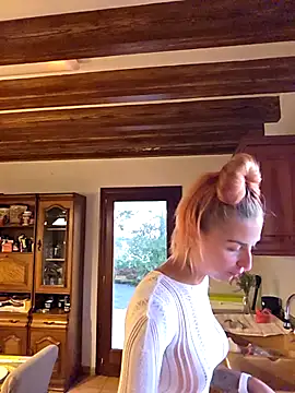 kylie_blck webcam