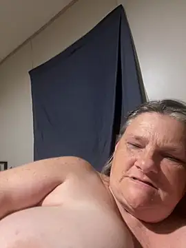 Roxie6989 webcam