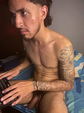 Kriss_Edwards webcam