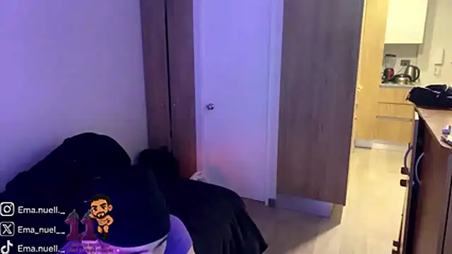 Emanuell__ webcam