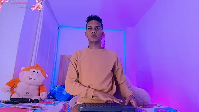 dilan_alfonzo (M twink) - SHOW  MY CUM NOW  + EAT CUM  YUMMMY