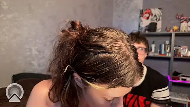 t_files_x (Ask my age) - Hot Makeout