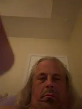 zeus337 (M mature) - Cum