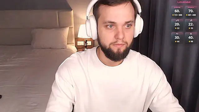 ChillyXO webcam