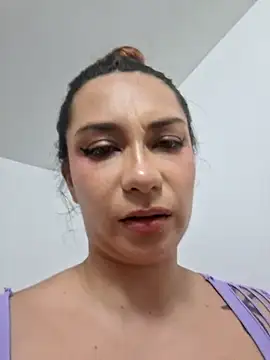VickyPonce 🍷 live nude stream