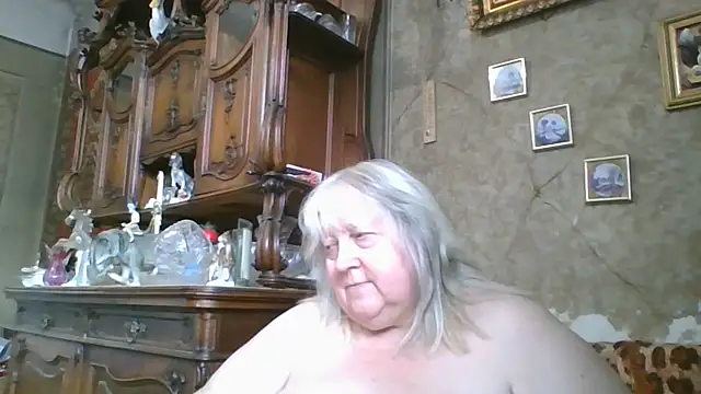 Lala-Love56 webcam