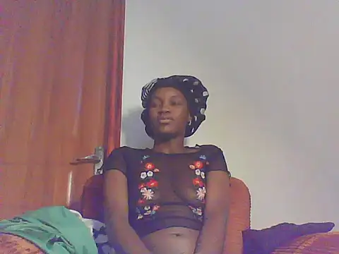 PrettySlimdiva webcam