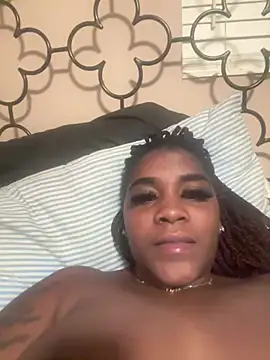 rierieNmya webcam