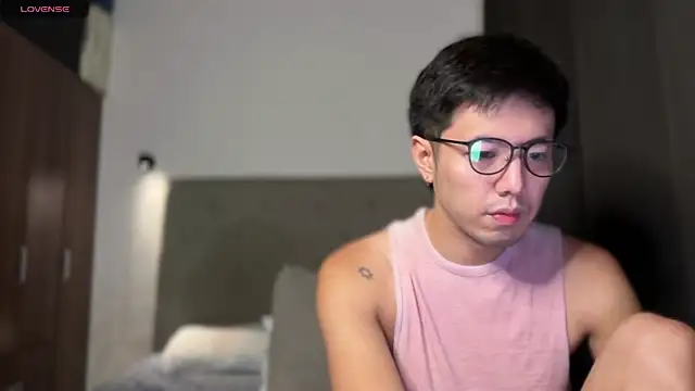 Addictiveboi webcam
