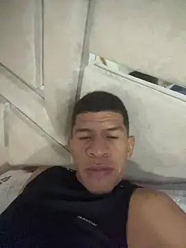 Toptony22 webcam