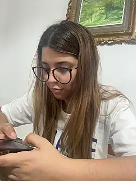 baddieasiantv webcam