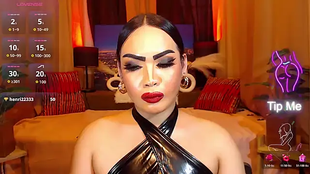 NaughtyFridah webcam